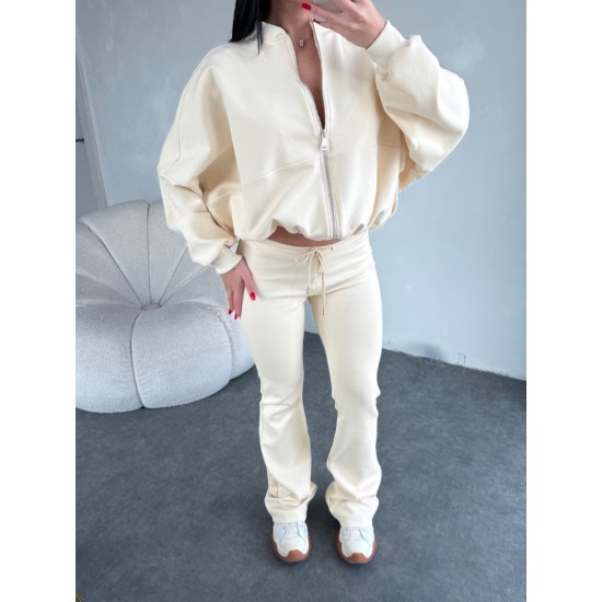 MARKA MODEL EŞOFMAN TAKIM BEJ