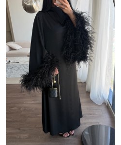 Noir Plume Tüy Detaylı Saten Elbise