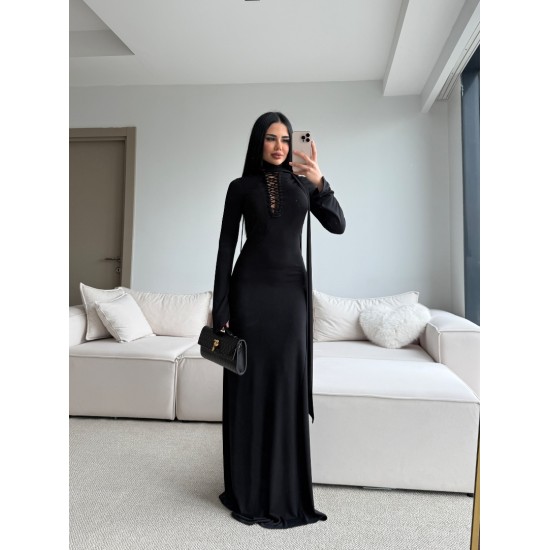 ÖZEL TASARIM KUŞGÖZÜ FULAR DETAYLI MAXİ ELBİSE