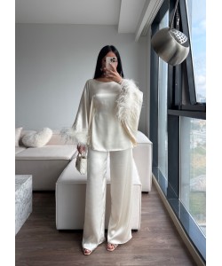 PEARL FEATHER TAKIM 