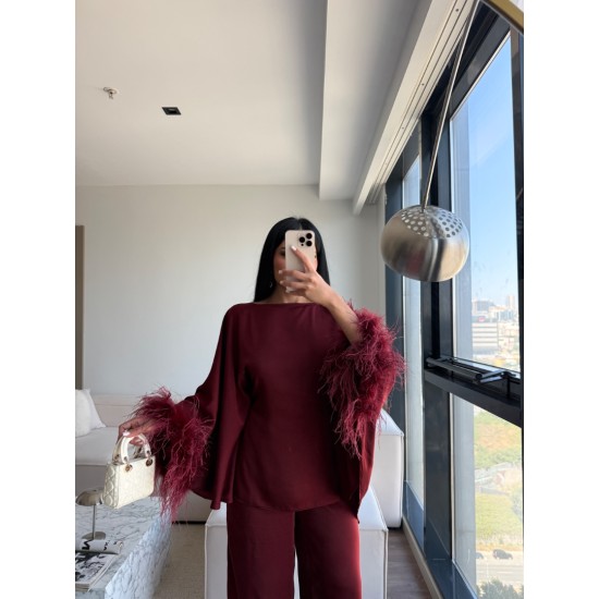 BURGUNDY FEATHER TAKIM BURGUNDY FEATHER TAKIM