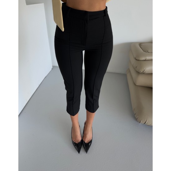SiYAH ÇIMALI KAPRİ PANTOLON