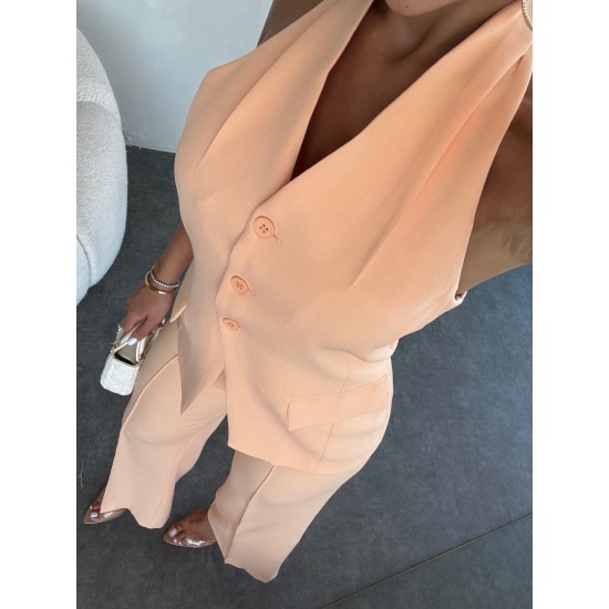 HALTER YAKA DÜĞMELİ TAKIM KAVUN