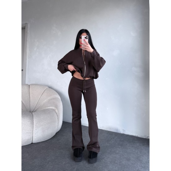 MARKA MODEL EŞOFMAN TAKIM KAHVE