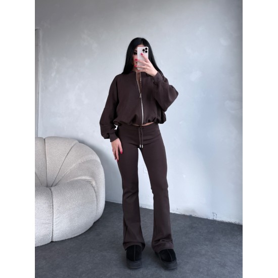 MARKA MODEL EŞOFMAN TAKIM KAHVE