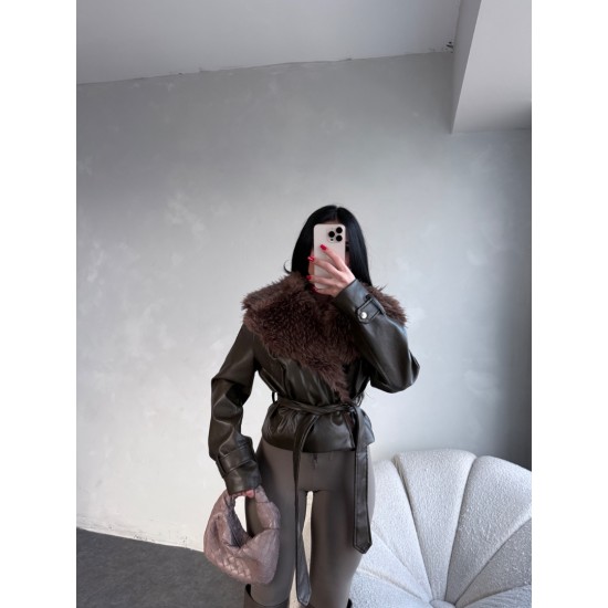 ÖZEL SERİ YAKASI KÜRKLÜ DERİ CEKET HAKİ