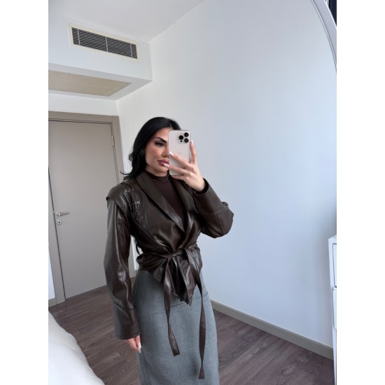 TASARIM OMUZ DETAYLI ACI KAHVE DERİ CEKET 