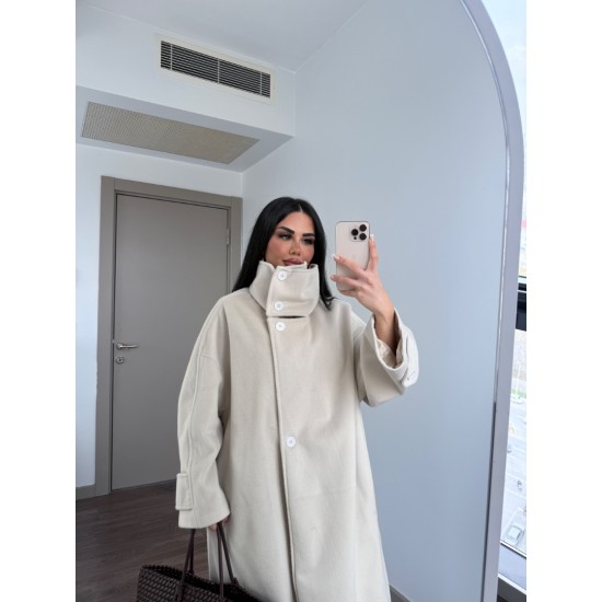 MARKA MODEL DİK YAKA TASARIM KABAN KREM