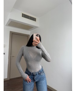 KIRÇILLI GRİ HAFİF TRANSPARAN DİK YAKA BODY