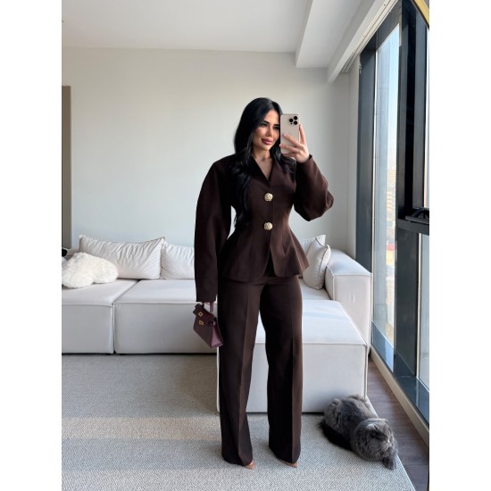 GOLD AKSESUARLI BEL OTURTMALI BLAZER TAKIM KAHVE