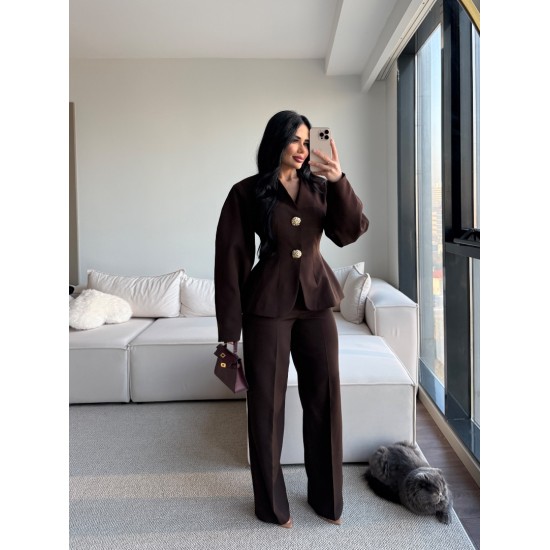 GOLD AKSESUARLI BEL OTURTMALI BLAZER TAKIM KAHVE