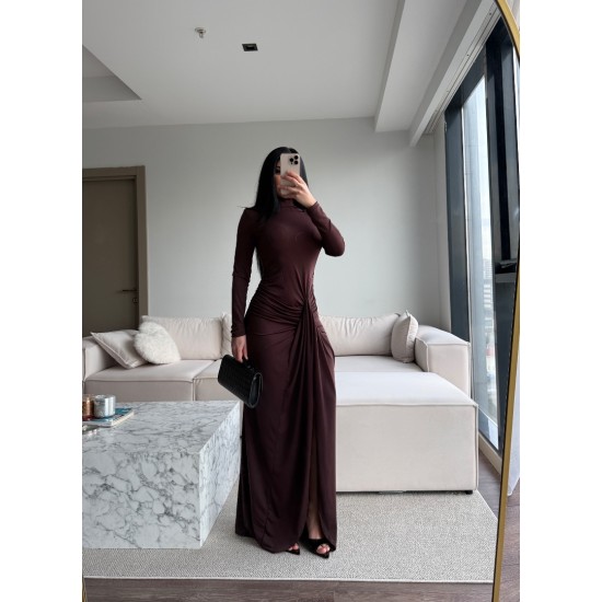 VATKALI BÜZGÜ DETAY ELBİSE KAHVERENGİ