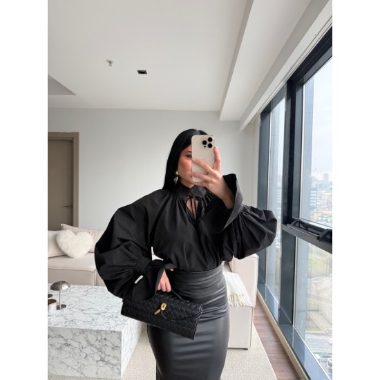 ÖZEL TASARIM BALON KOL POPLİN GÖMLEK SİYAH