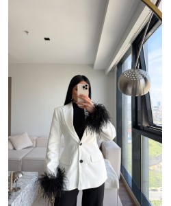 BELE OTURAN TASARIM OTRİŞLİ BLAZER 